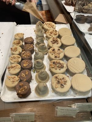 Alfajores  at Hanai Vegana in Barcelona