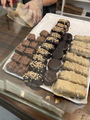 Alfajores  at Hanai Vegana in Barcelona