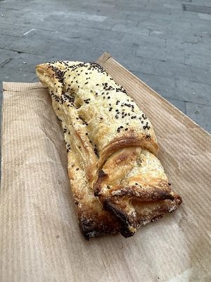 Sausage roll at Hanai Vegana in Barcelona
