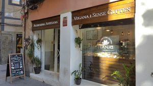 Exterior at Hanai Vegana in Barcelona