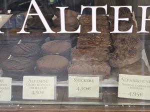  at Hanai Vegana in Barcelona