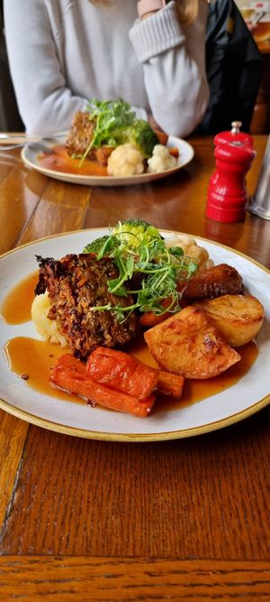 Vegan Sunday roast at Bear and Billet in Chester