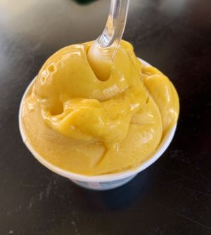 🥭 sorbet at Crumb in Crete