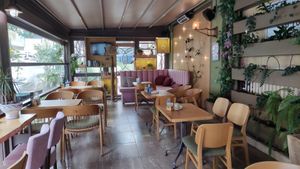 Comfortable seating at Crumb in Crete