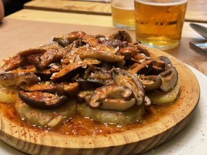Shitake a feira  at TxuKrut Bar in Bilbao
