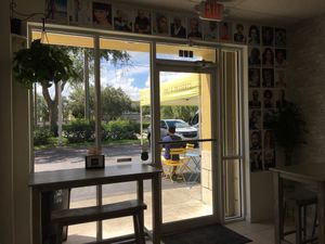 Decor at Dina's Vegan Deli & Desserts in West Palm Beach