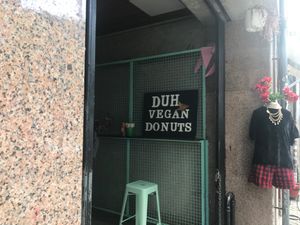 Duh! at DUH Vegan in Porto