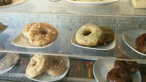 Donuts at DUH Vegan in Porto