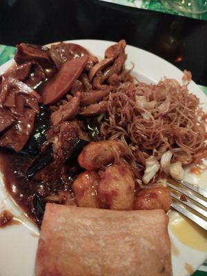  at Shi-Shang in Madrid