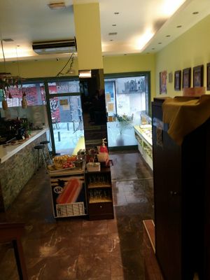 Entrance at Shi-Shang in Madrid