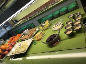 Vegan and vegetarian desserts  at Shi-Shang in Madrid