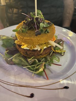Burger at Cafe du Grütli in Geneva