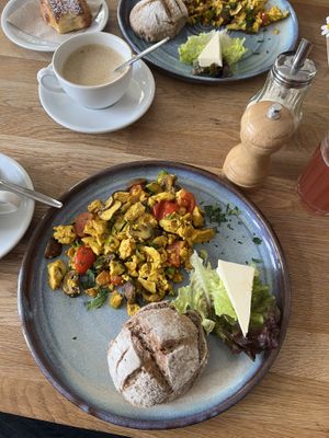 Scrambled tofu  at Milchkaffee in Berlin
