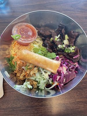 Bowl with vegan beef at DD MAU in Maryland Heights