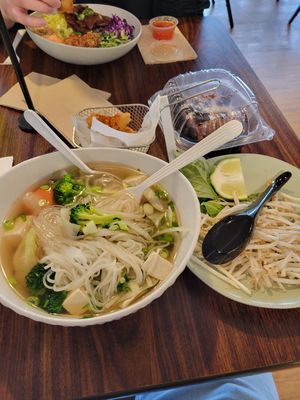  at DD MAU in Maryland Heights