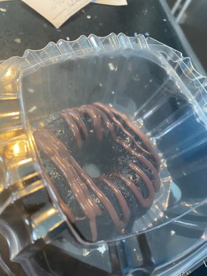 Vegan Chocolate Cake at DD MAU in Maryland Heights