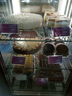 Cakes at Napfenyes Cukraszat - Bajcsy Zsilinszky in Budapest