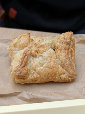 Cottage cheese pastry at Napfenyes Cukraszat - Bajcsy Zsilinszky in Budapest