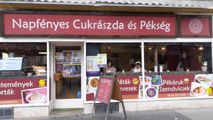 Entrance at Napfenyes Cukraszat - Bajcsy Zsilinszky in Budapest