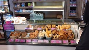 Many options at Napfenyes Cukraszat - Bajcsy Zsilinszky in Budapest