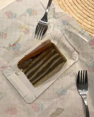 Dobos Torte at Napfenyes Cukraszat - Bajcsy Zsilinszky in Budapest