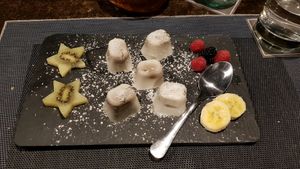Vegan dessert coconut and banana at Rustico Pizza e Vino in Gran Canaria