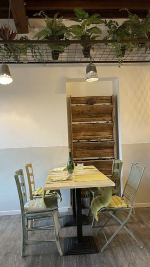 Locale at La Pepiniere in Florence