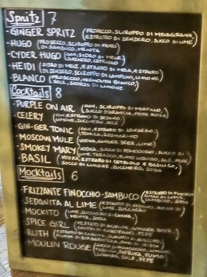 Best Mocktails and vegan pizza! at La Pepiniere in Florence