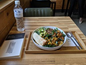 Bro bowl with avocado instead of chicken at Salad Brothers in Seoul