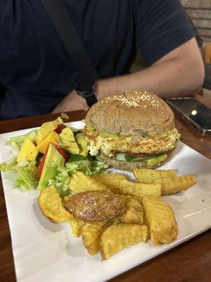 Hamburguesa   at Casa Bonita in Cat Ba