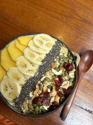 Smoothiebowl  at Casa Bonita in Cat Ba