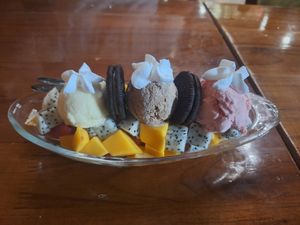 Ice cream boat (not vegan) at Casa Bonita in Cat Ba