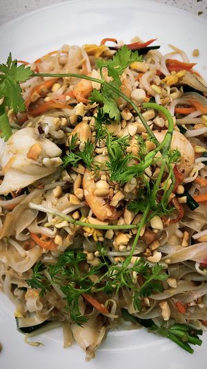 Phad Thai (seafood) at Casa Bonita in Cat Ba