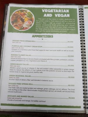 Veg appetizers at Casa Bonita in Cat Ba