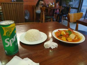Tofu with tomato sauce at Casa Bonita in Cat Ba