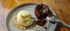  at Ellis Gourmet Burger in Aalst