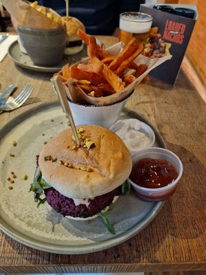 Beet root burger at Ellis Gourmet Burger in Leuven
