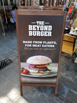 The Beyond Burger at Ellis Gourmet Burger in Leuven