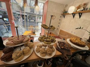 Lots of delicious vegan bakes to choose from at Kia Ora in Annecy