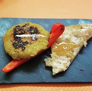 Mini burger at L'idoni in Denia