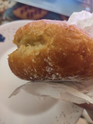 Bola de Berlim at Capuchinho Verde in Porto