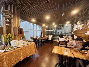 Restaurant interior   at Tam An Lac - Hoan Kiem in Hanoi