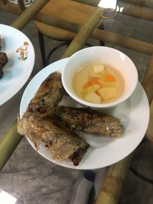 Spring rolls at Tam An Lac - Hoan Kiem in Hanoi