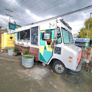 Truck at Flourish Plant-Based Kitchen - Food Truck in Portland
