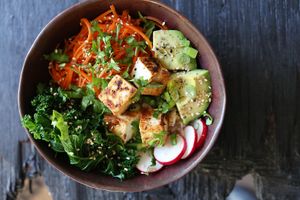 Ginger garlic tofu rice bowl with house kimchi at Fogwood + Fig in Port Jervis