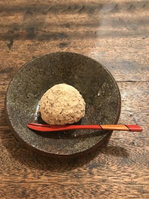 Ohagi at Hobodo Cafe in Kyoto