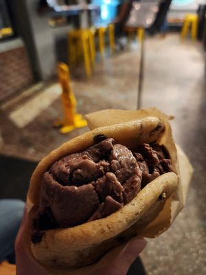  at Sunshine Sammies in Asheville