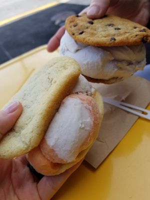 Peachy Keen + Chocolate Chip Vanilla at Sunshine Sammies in Asheville