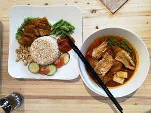 Lunch at LN Fortunate Coffee - Sunway GEO in Subang Jaya