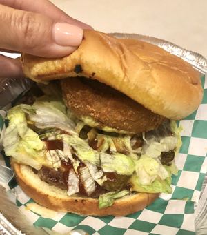 The Beast 🍔!! This pic does no justice to my favorite burger in the world.. impossible on a sweet HI bun loaded with lettuce,jalapeños,pickles,special sauce,topped w an onion O at Jacked Up Vegan in Winter Park